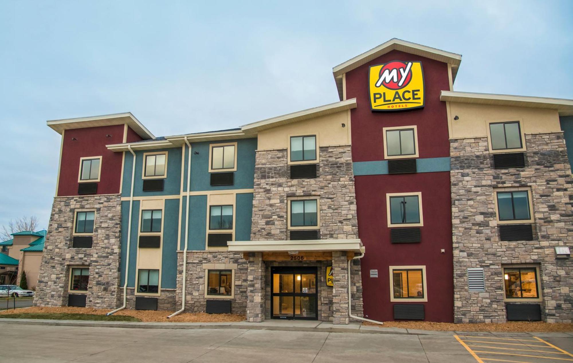 My Place Hotel-Ankeny/Des Moines Ia Exterior photo
