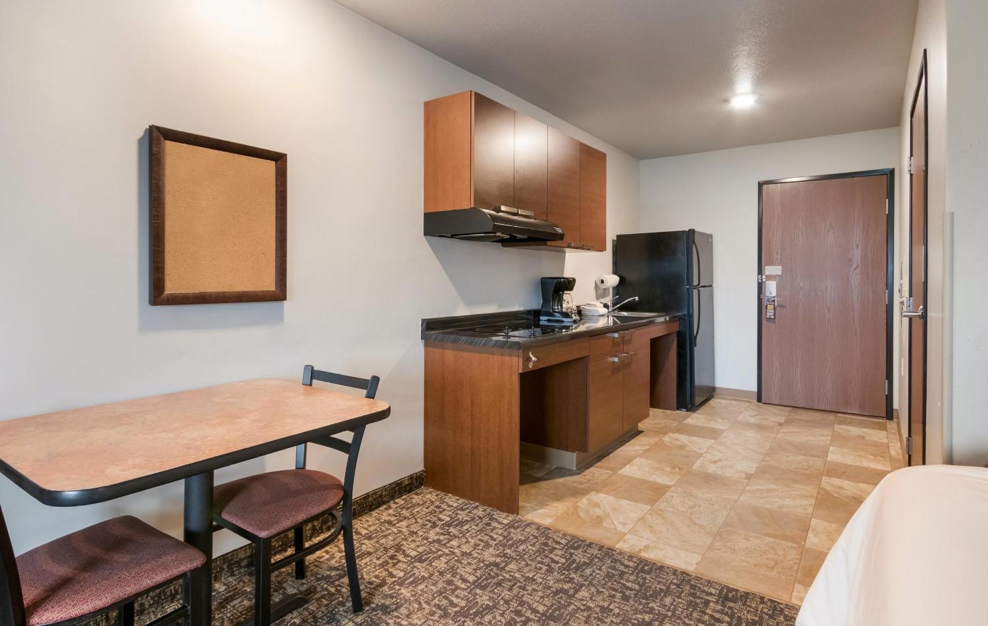 My Place Hotel-Ankeny/Des Moines Ia Room photo